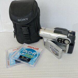 Hitachi DVD Cam BX35A Camera Widescreen 16:9 -Ram -RW -R +RW Untested